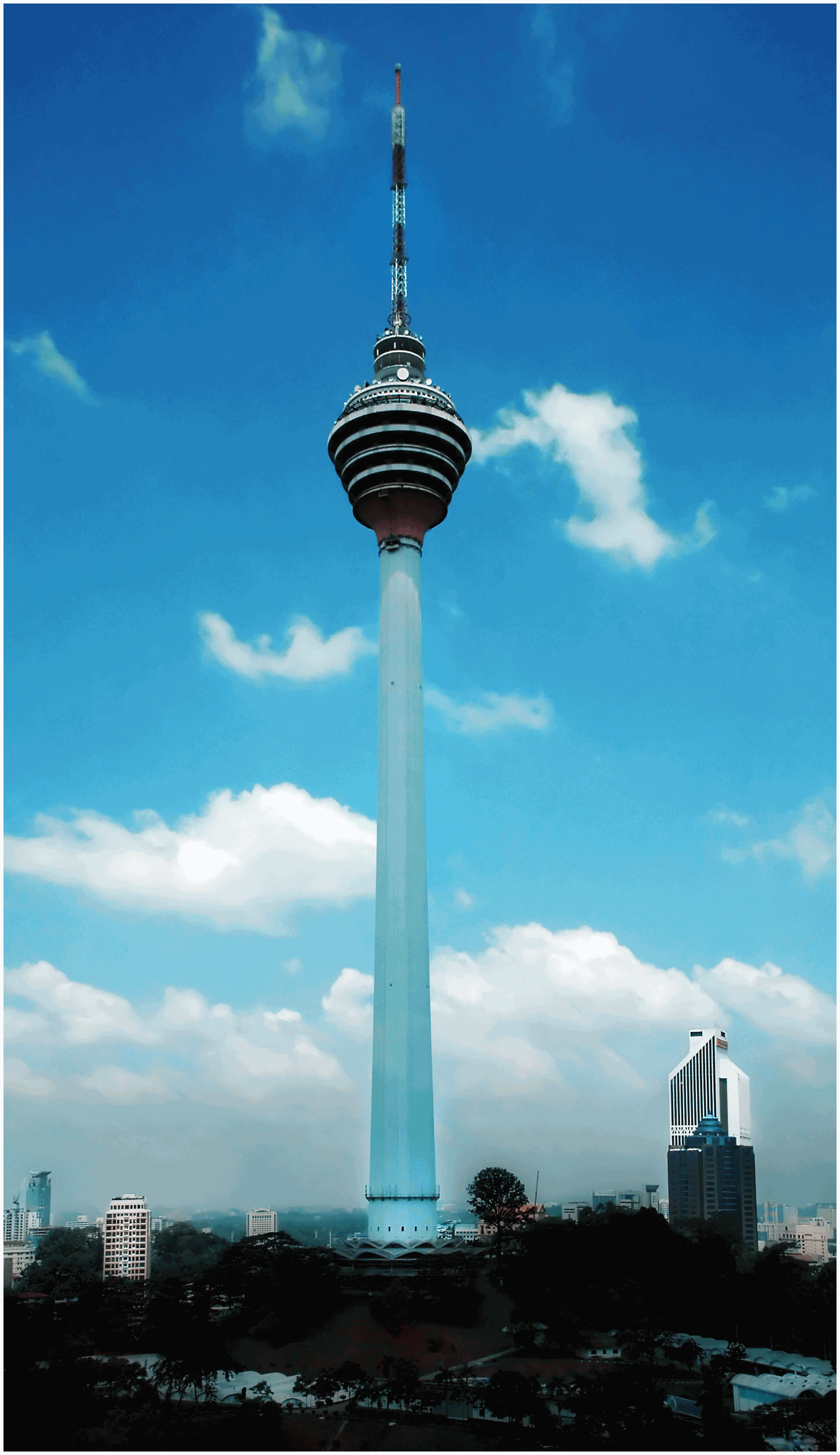 Beautiful Kuala Lumpur Tower Picture