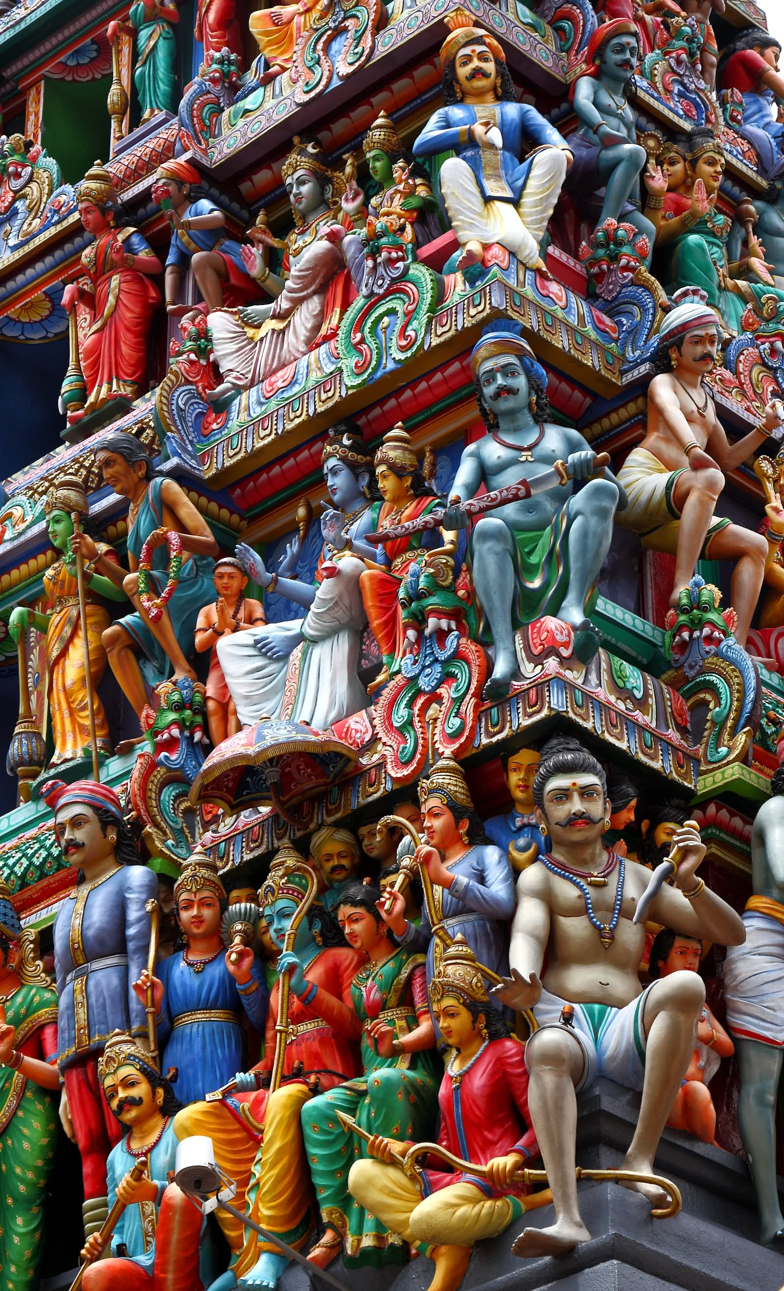 Beautiful Scluptures On Sri Mariamman Temple Picture