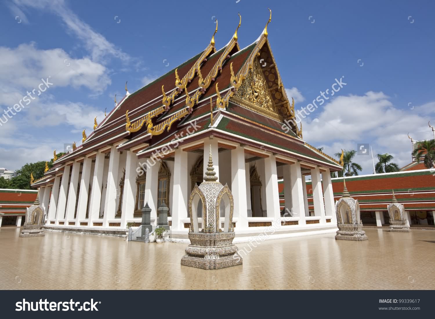 Buddhist Temple At Wat Saket