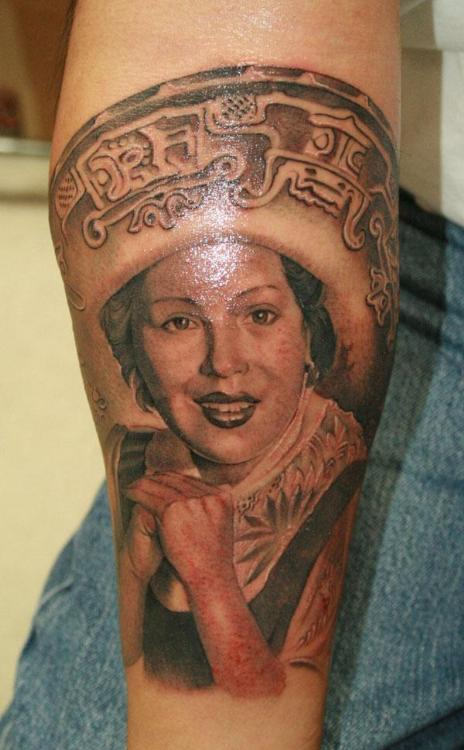 Grey Ink Mexican Queen Tattoo On Leg