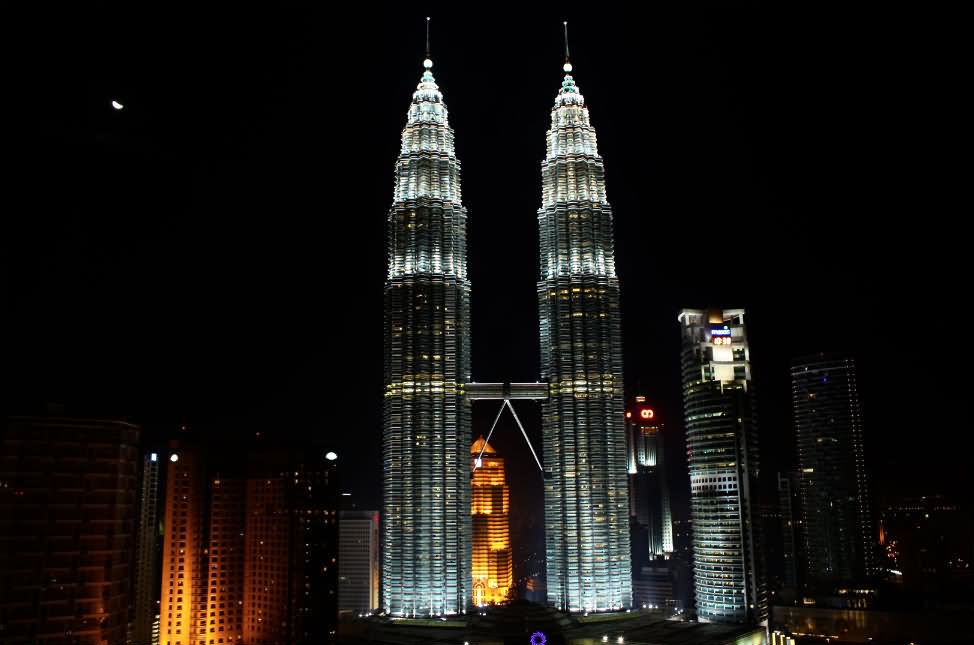 Petronas Twin Towers Night Image