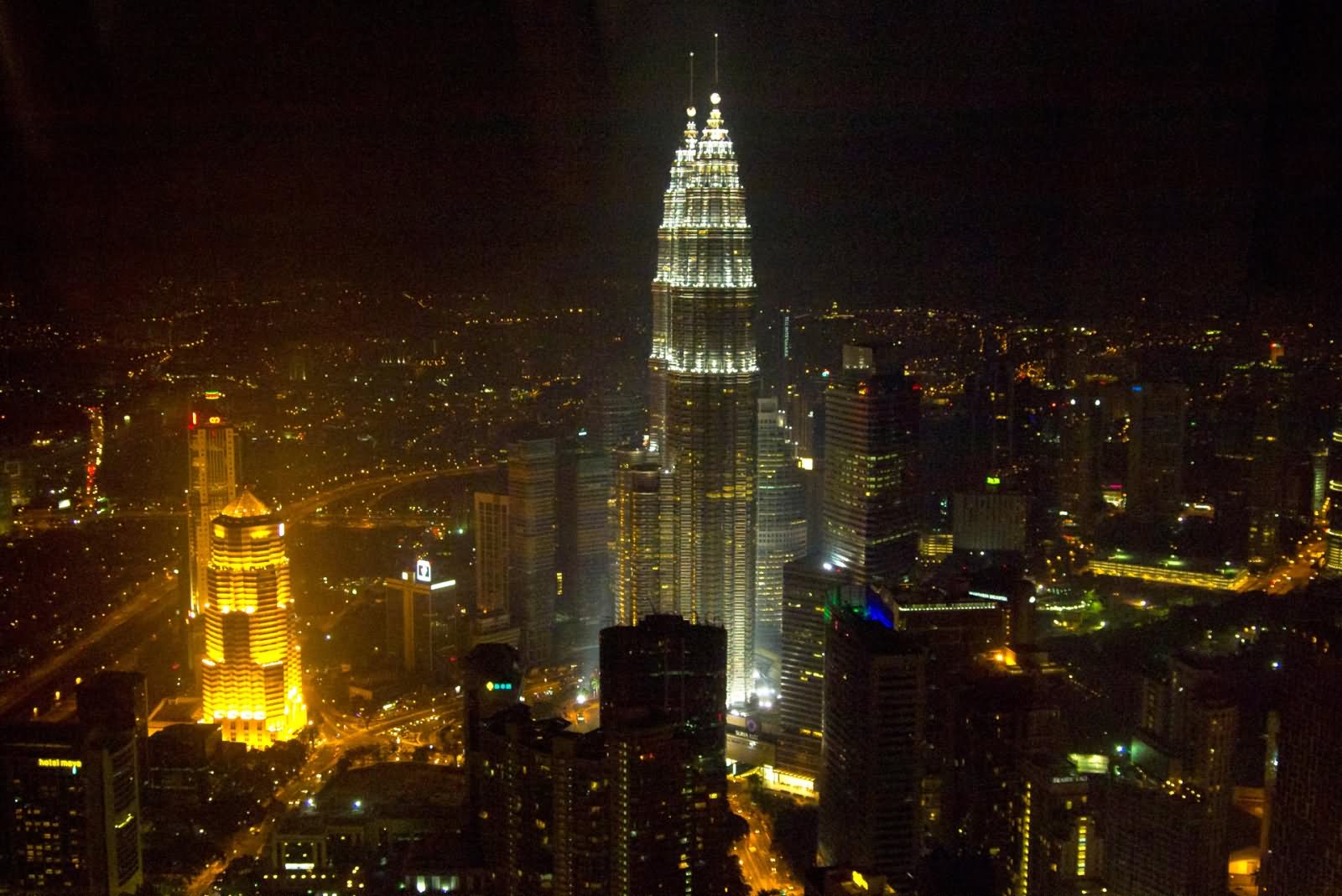 Petronas Twin Towers Night View