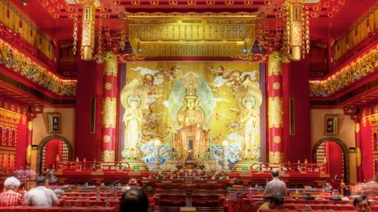 The Buddha Tooth Relic Temple Inside Picture