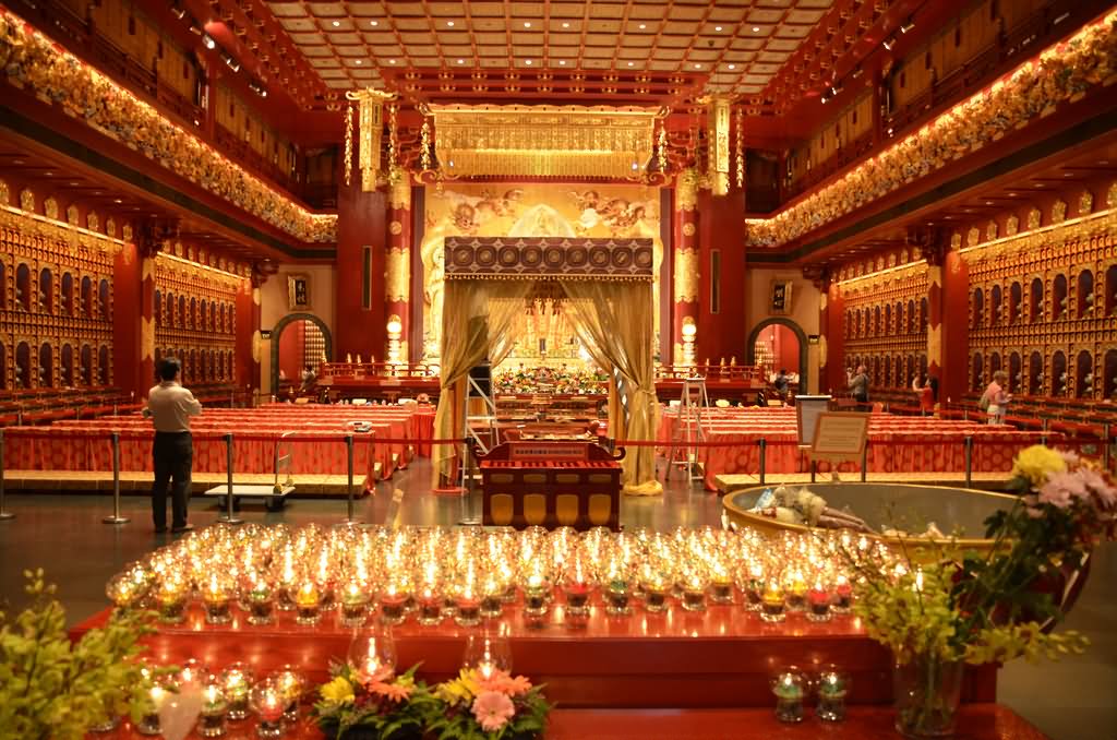 Very Beautiful Inside View Of Buddha Tooth Relic Temple