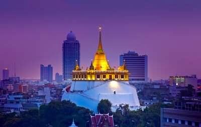 Wat Saket Temple Night View