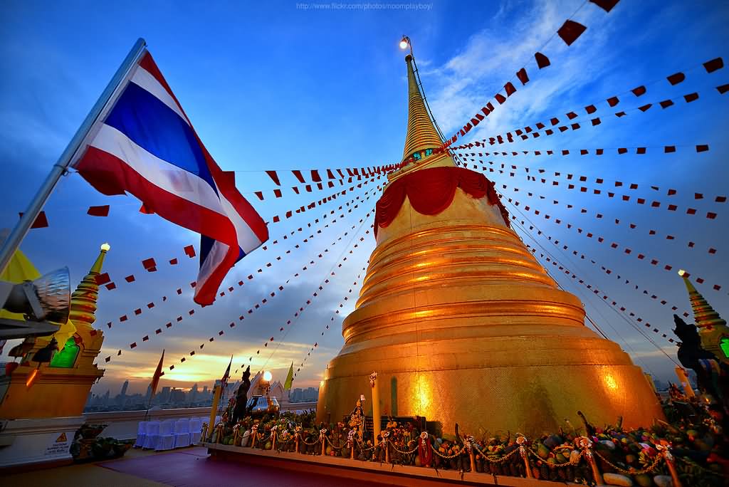 Wat Saket Temple With Thailand Flag Picture