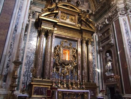 Amazing Architecture Inside Basilica di Santa Maria Maggiore