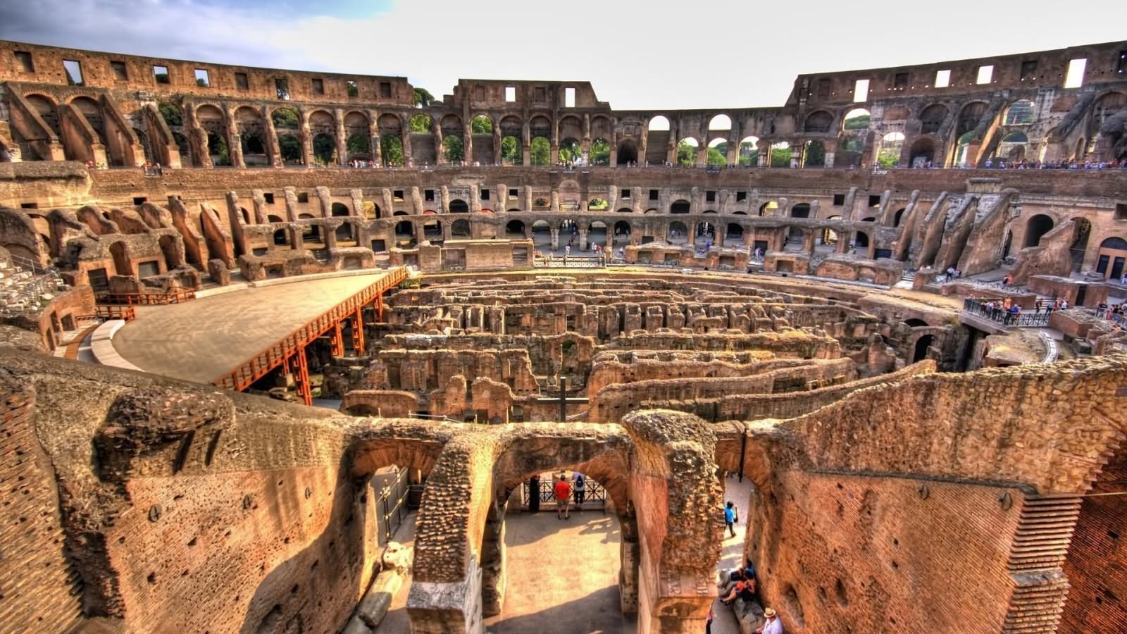 Amazing View Of The Colosseum