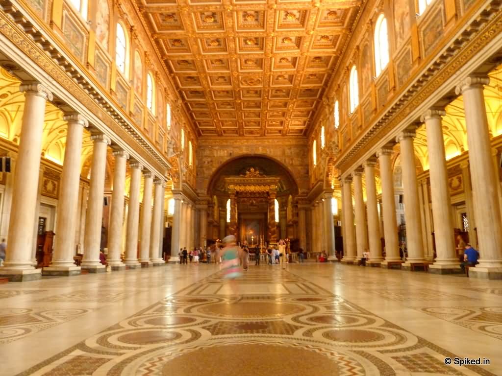 Basilica di Santa Maria Maggiore Inside Image