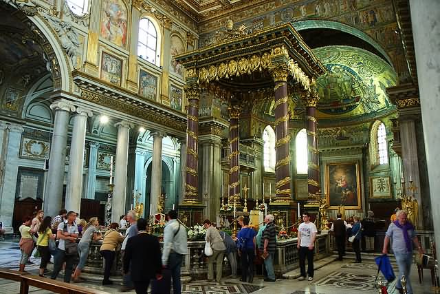 Basilica di Santa Maria Maggiore Inside Picture
