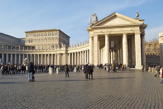 Beautiful Picture Of Piazza San Pietro