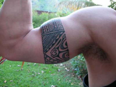 Black Hawaiian Band Tattoo On Bicep
