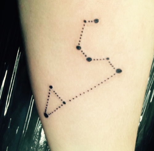 Black Leo Constellation Tattoo Design For Leg