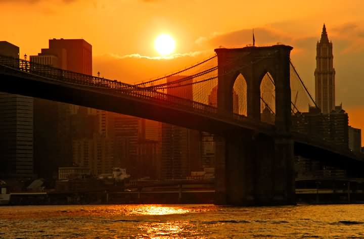 Brooklyn Bridge At The Time Of Sunset