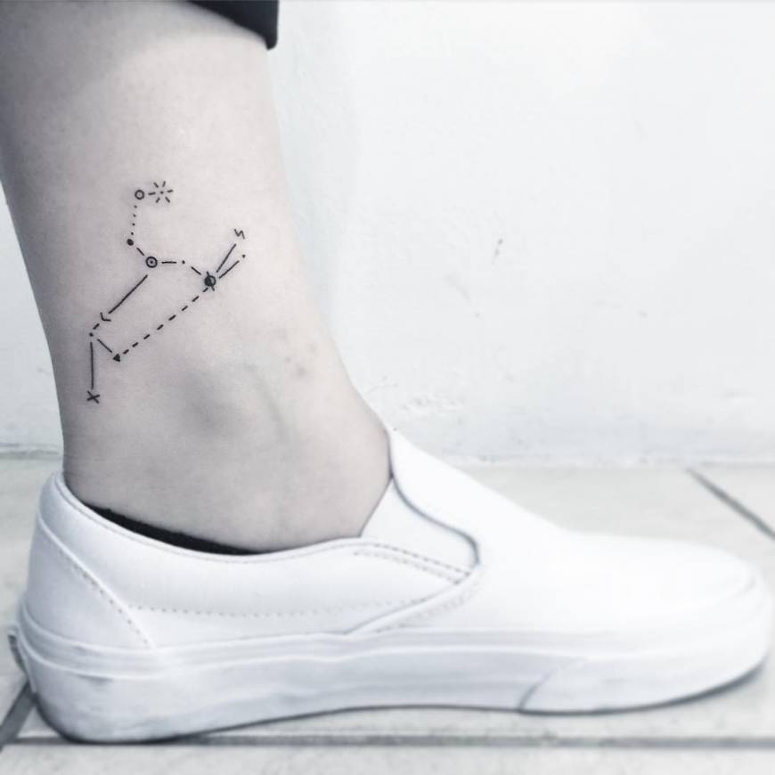 Classic Leo Constellation Tattoo On Leg