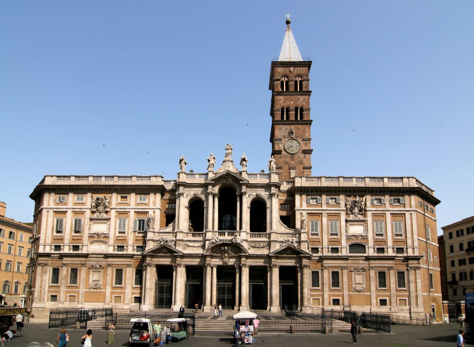 Front View Of Basilica di Santa Maria Maggiore