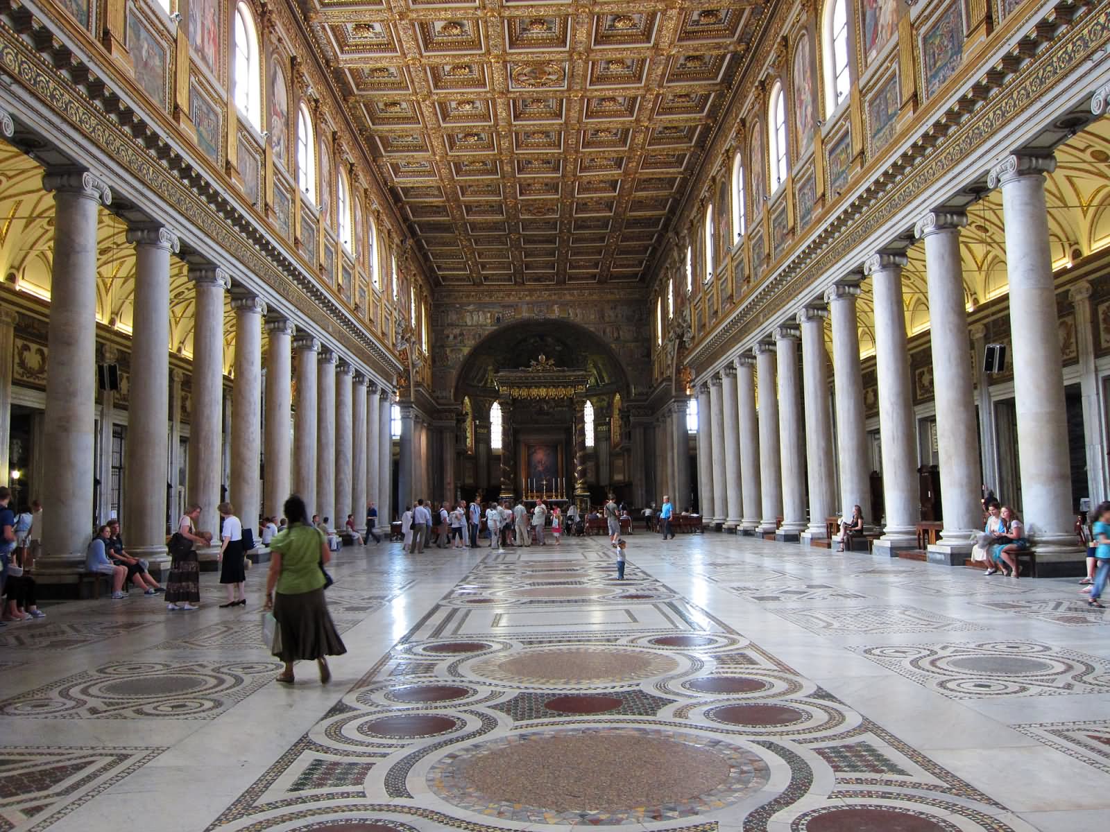 Hall Inside Basilica di Santa Maria Maggiore
