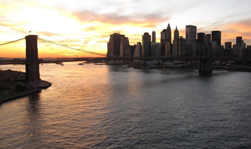Incredible Sunset View Of The Brooklyn Bridge