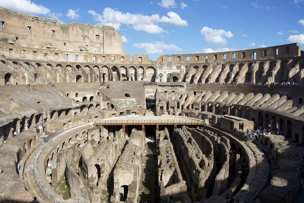 Mendes Inside The Colosseum