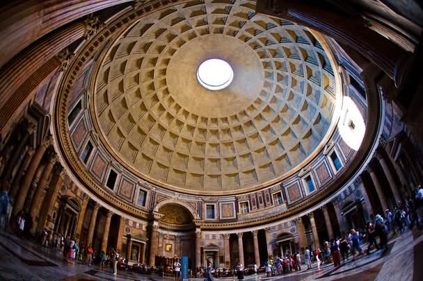 Pantheon Inside View Picture