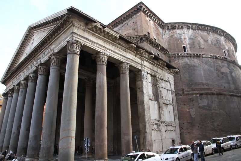 Right Side View Of Pantheon