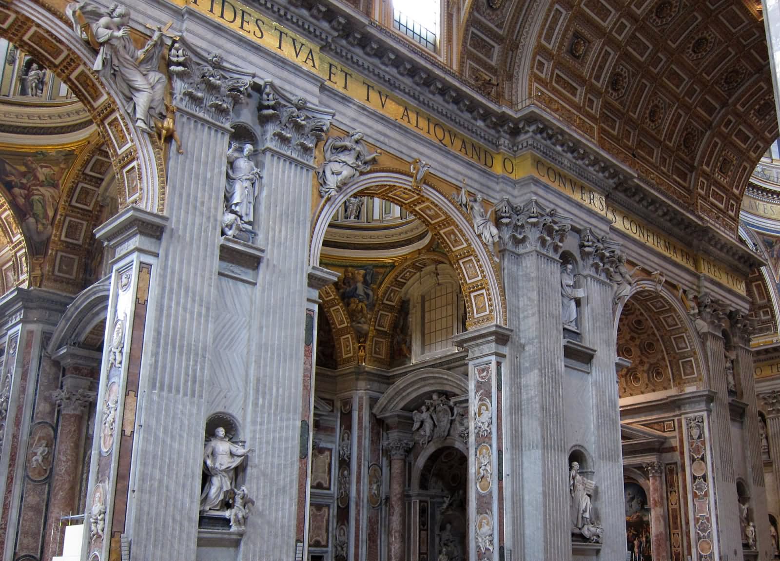 Saint Peter's Basilica Inside Picture