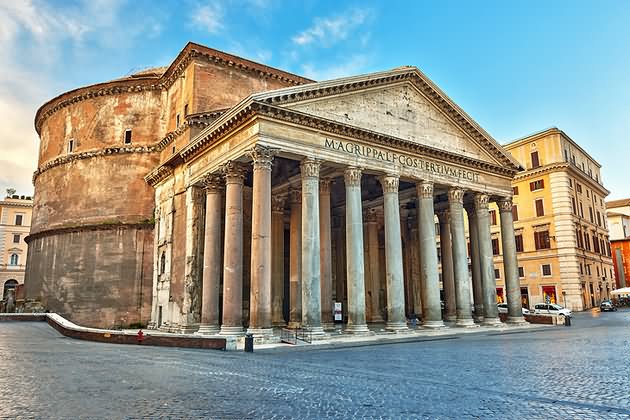 Side View Of Pantheon In Rome