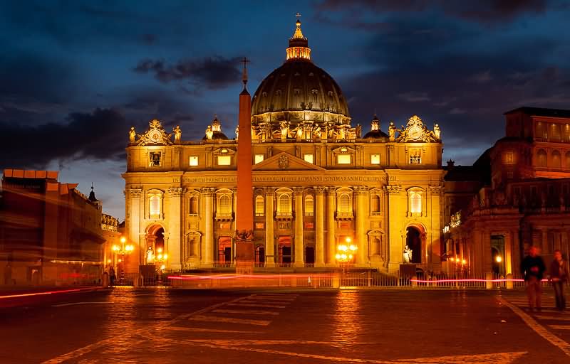 St. Peter's Basilica Looks Adorable In Night Lights