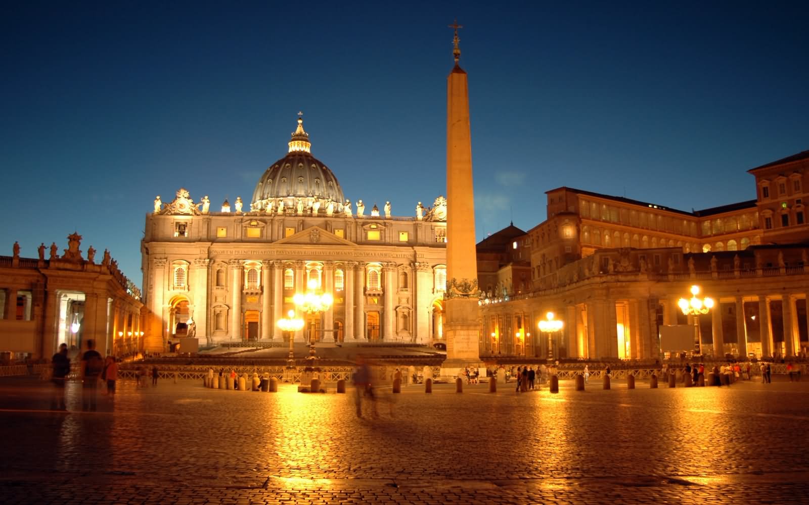 St. Peter's Basilica Square Night View Picture