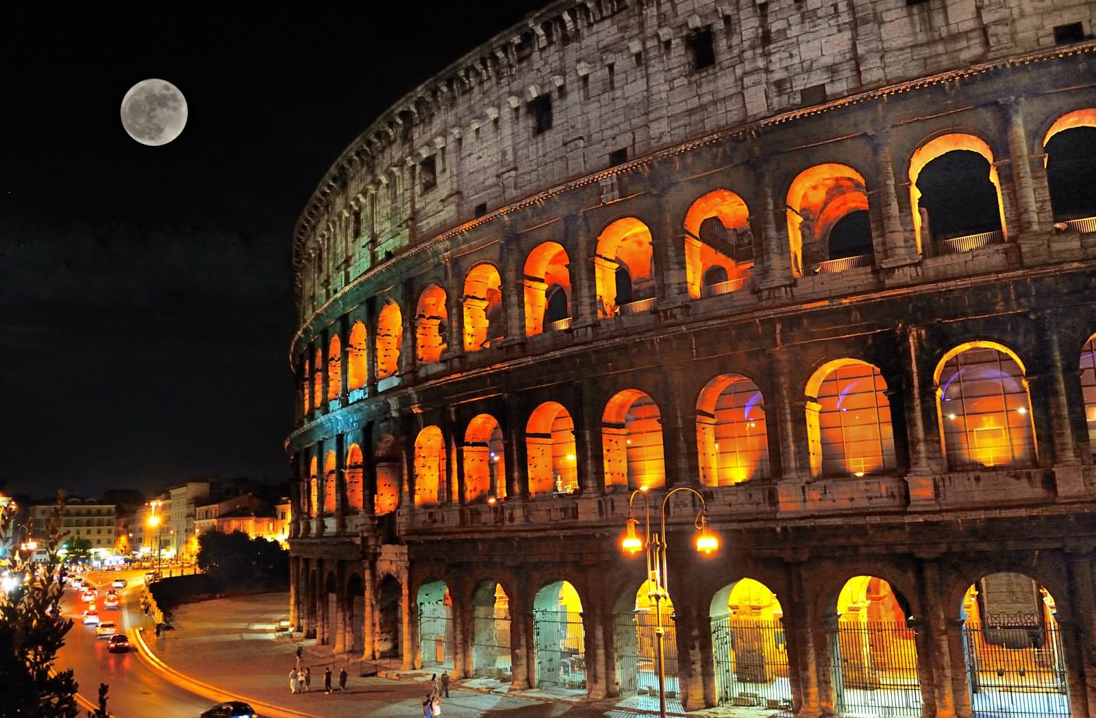 The Colosseum Night View Picture