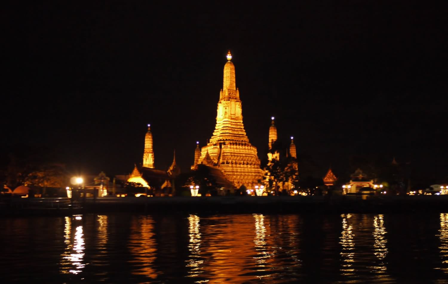 Wat Arun And Chao Pharaya River Night Picture