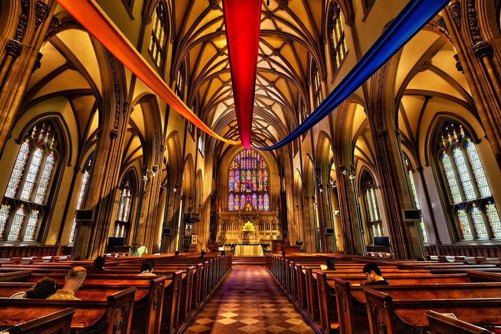 Amazing Interior View Of Trinity Church