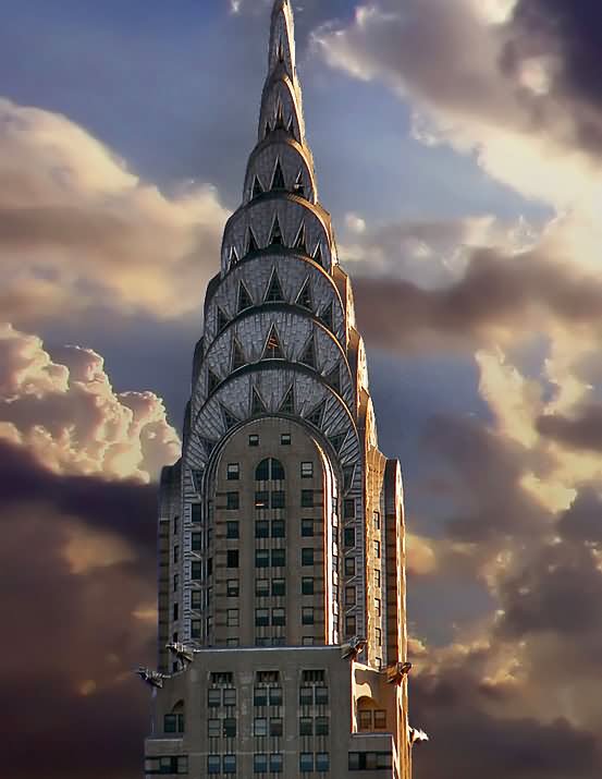 Amazing Sunset View Of The Chrysler Building