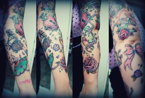 Feminine Flowers Tattoo On Full Sleeve