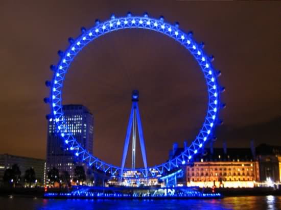 Front Picture Of London Eye At Night