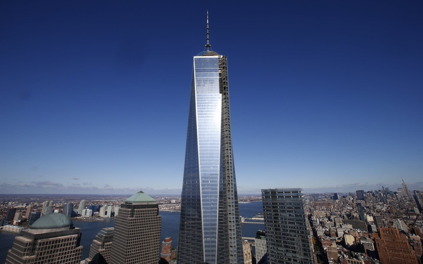 Front View Of One World Trade Center