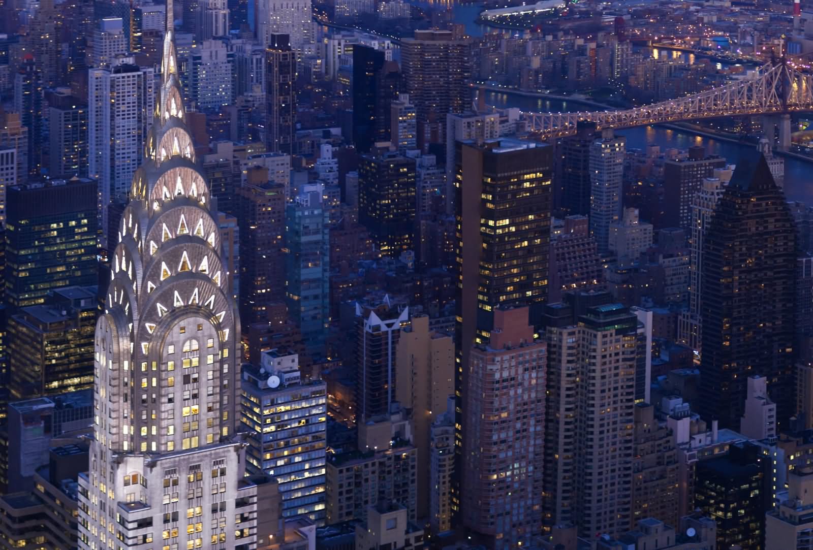 Night View Of Chrysler Building Picture