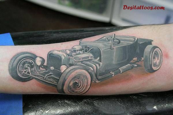 Old Traditional Car Tattoo On Arm