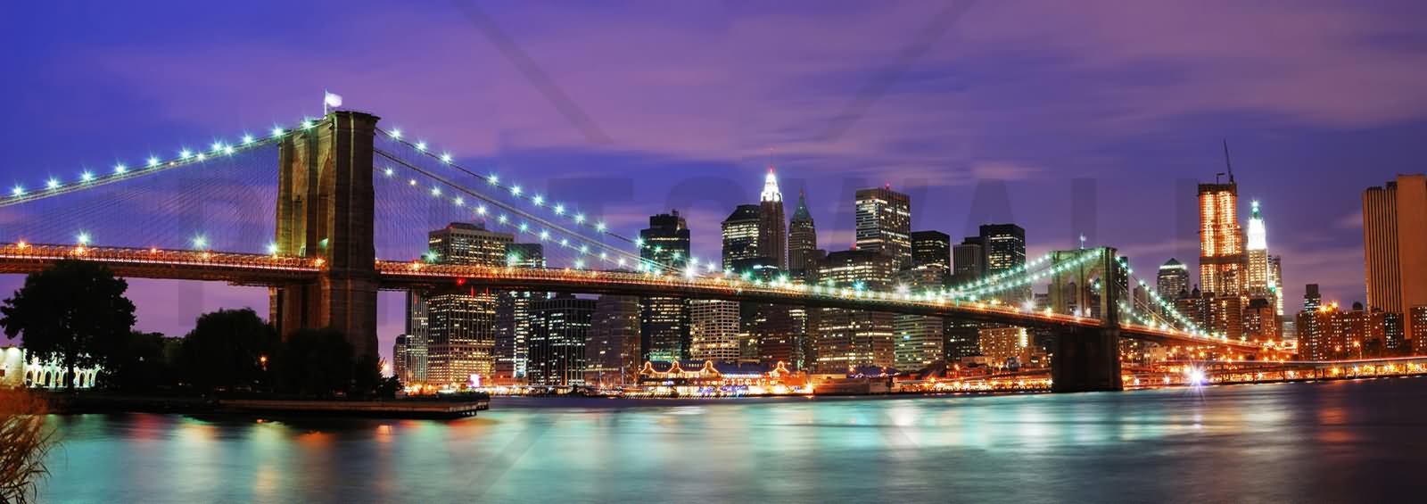 Panorama View Picture Of Brooklyn Bridge At Night
