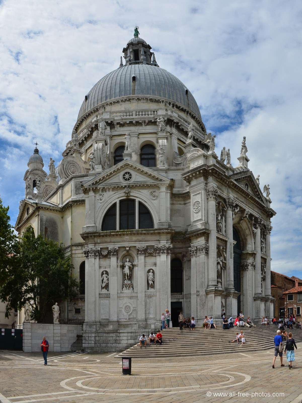 Basilica Of Santa Maria della Salute Facade Picture