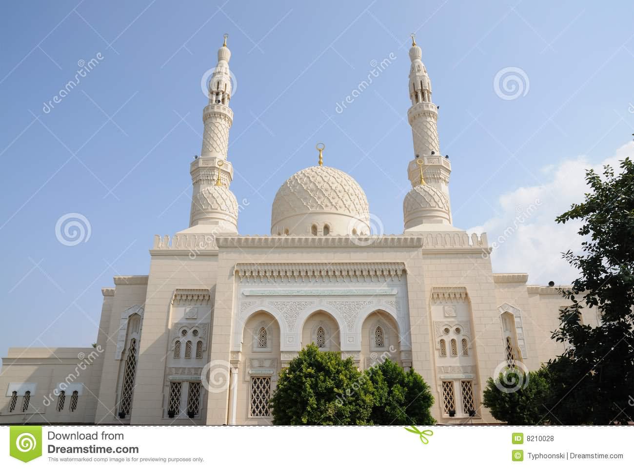 Beautiful Jumeirah Mosque In Dubai