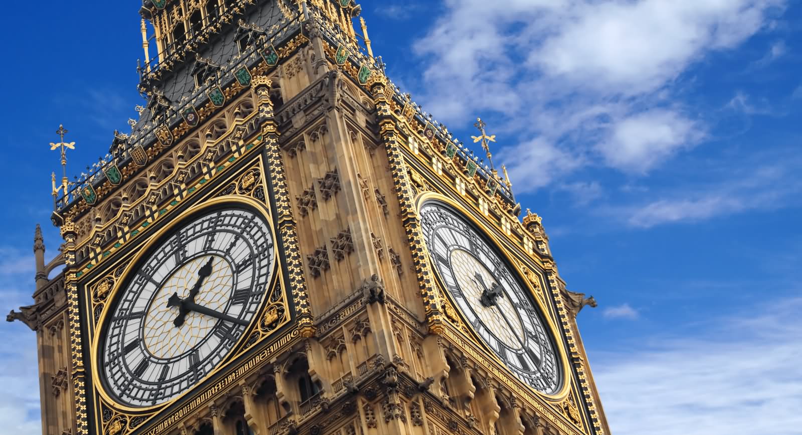 Big Ben Clock Closeup Picture
