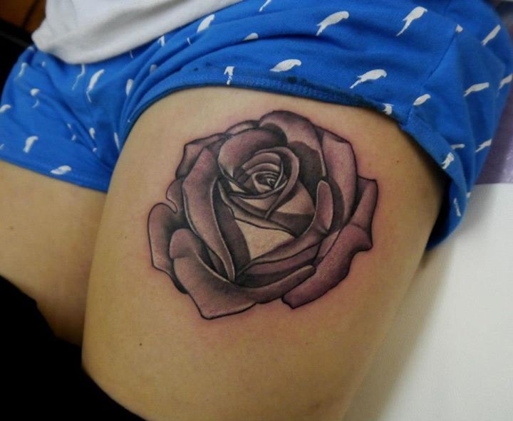 Black And Grey 3D Rose Tattoo Design For Leg