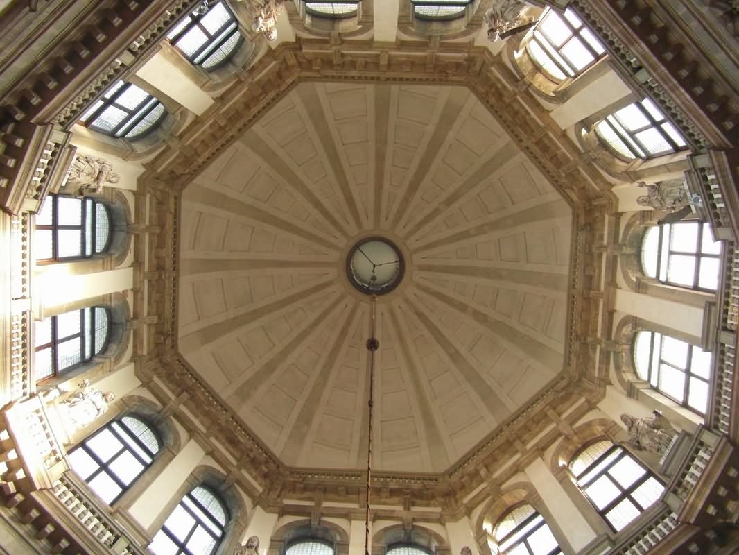 Dome of The Santa Maria della Salute Interior Picture