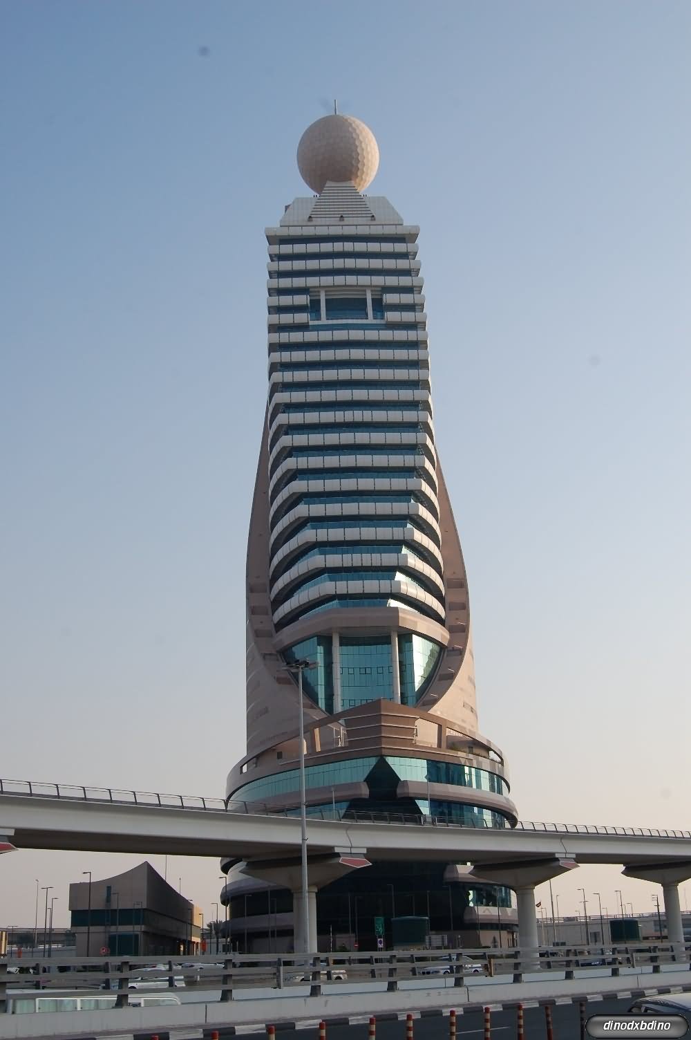 Etisalat Tower Dubai Picture