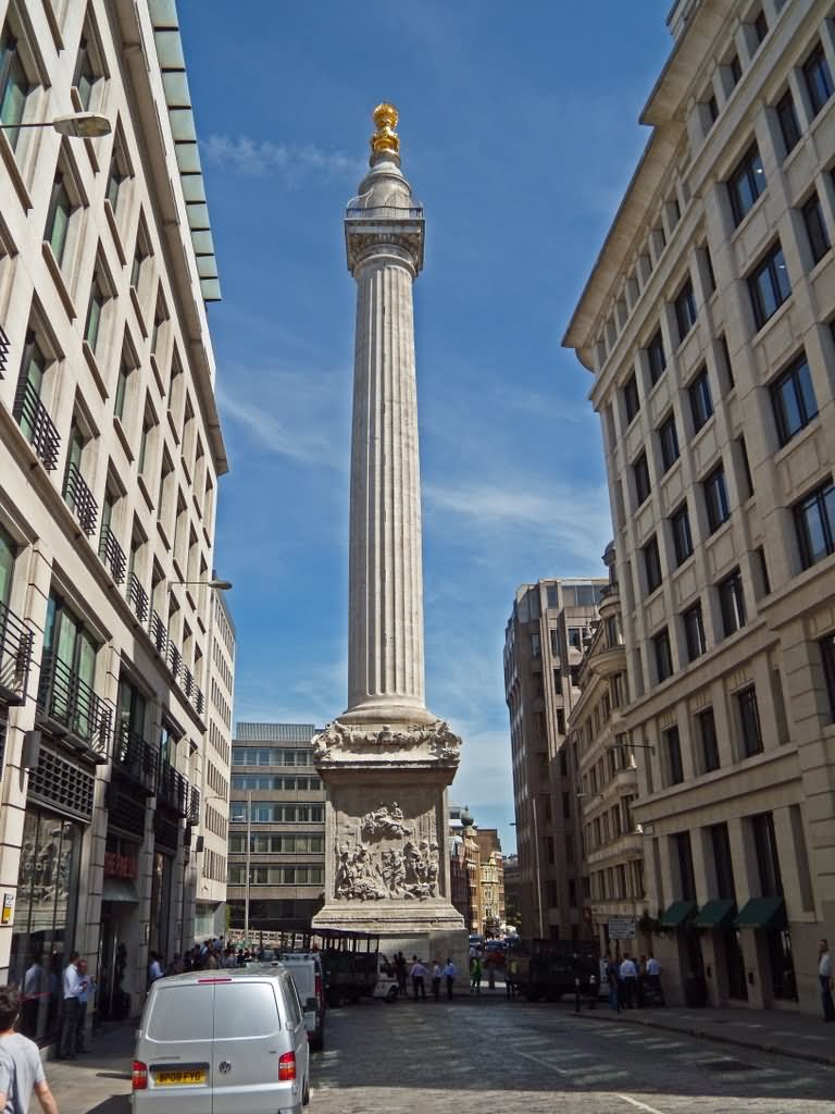 Front Image Of The The Monument To The Great Fire Of London