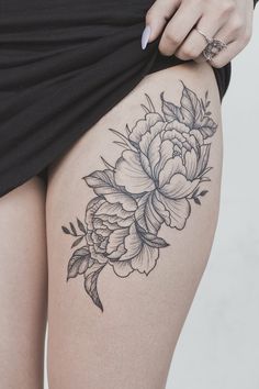 Grey Ink Flowers Tattoo On Upper Leg