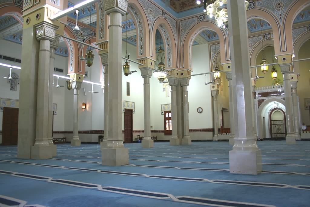 Inside View Of The Jumeirah Mosque