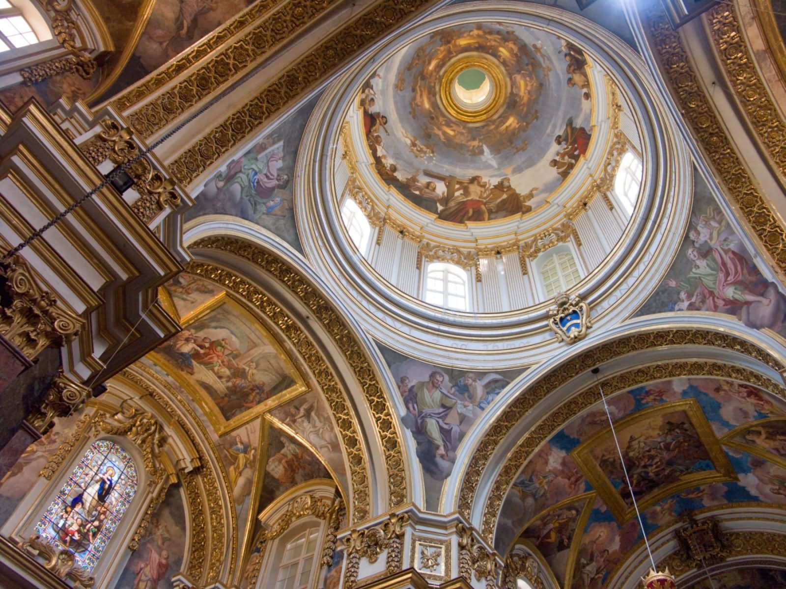 Interior View Of The St Paul's Cathedral