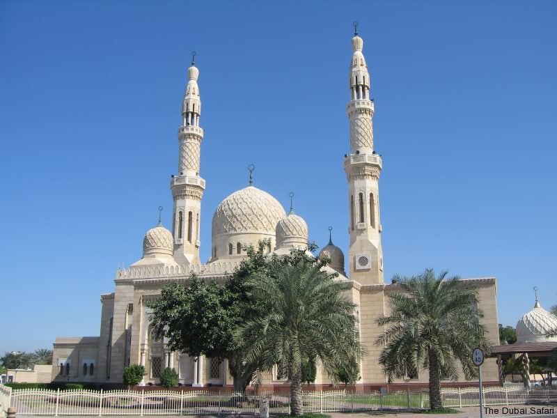 Jumeirah Mosque In Dubai